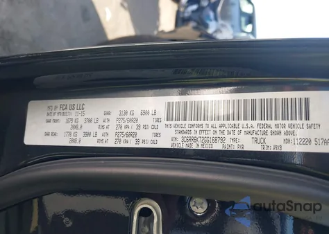 2016 Ram 1500 St z USA, uszkodzony, nr VIN 3C6RR6KT2GG168792